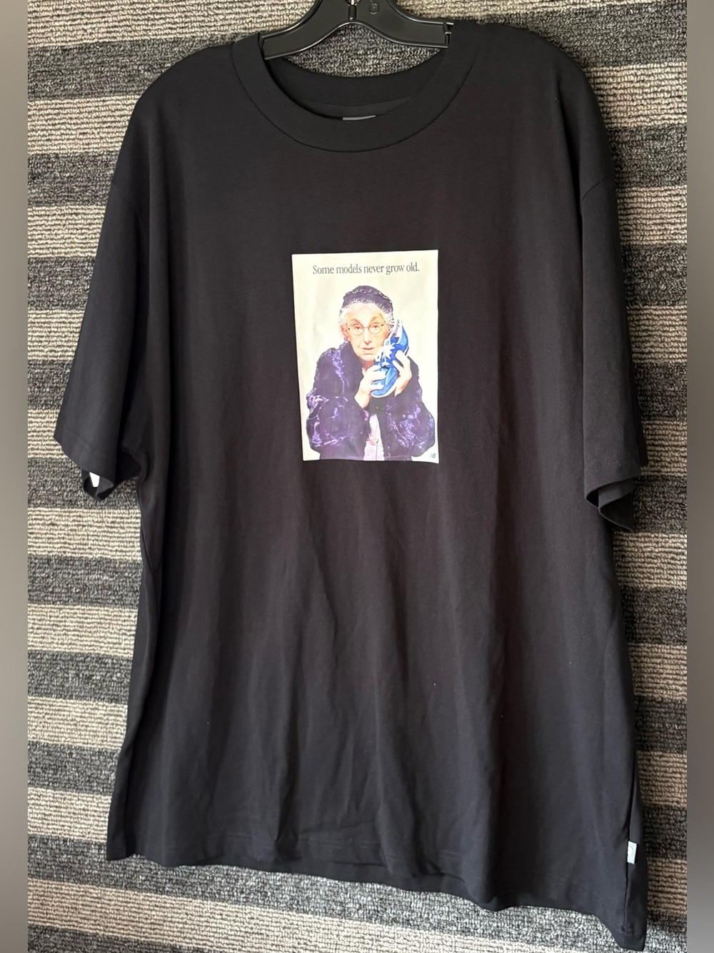 New Balance Some Models Never Grow Old Black Premium T-Shirt Men’s 2XL EUC